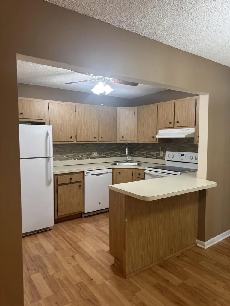 435 Pine Glen Lane Greenacres FL 33463