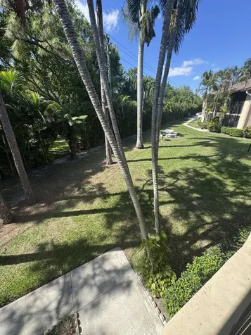 435 Pine Glen Lane Greenacres FL 33463