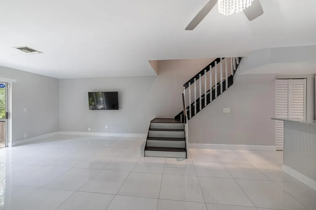 6397 Boca Circle Boca Raton FL 33433