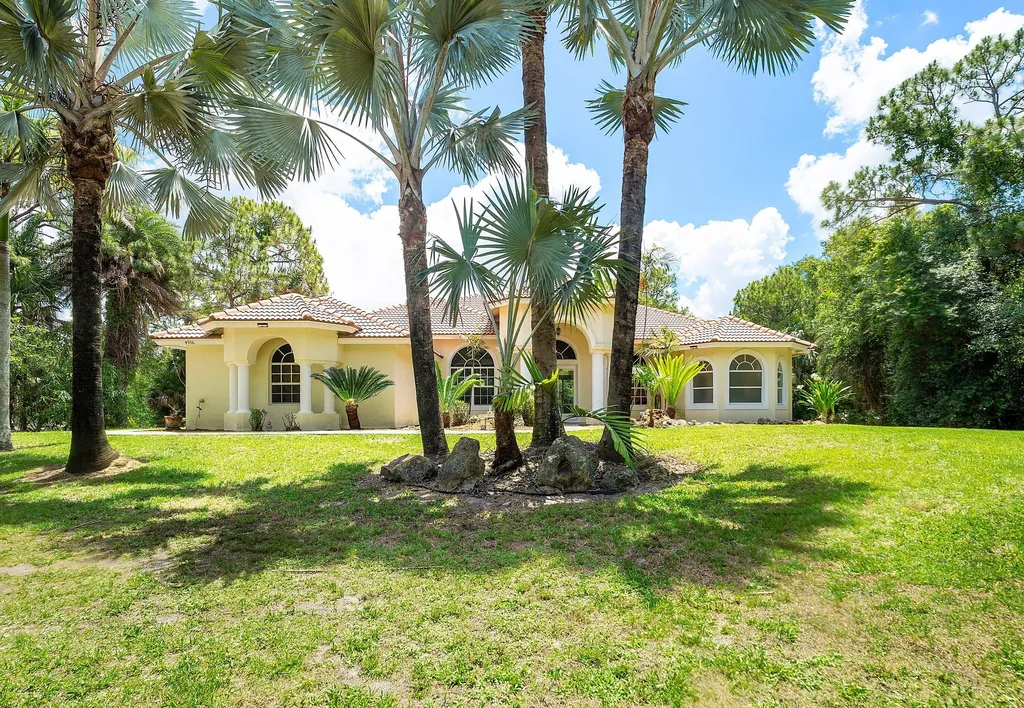 4956 200th Trail N Loxahatchee FL 33470
