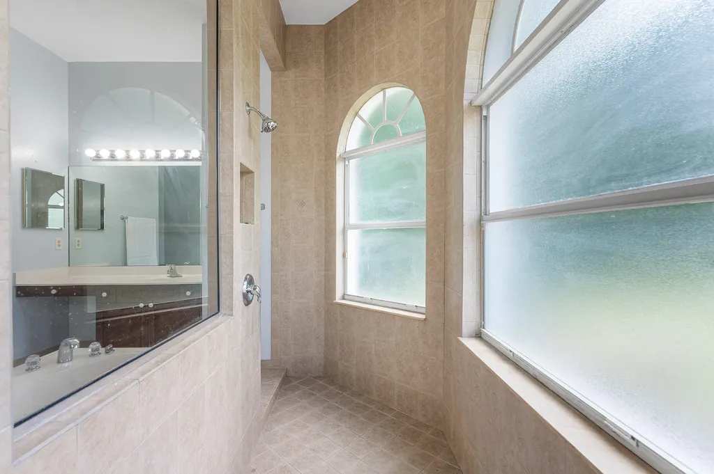 4956 200th Trail N Loxahatchee FL 33470