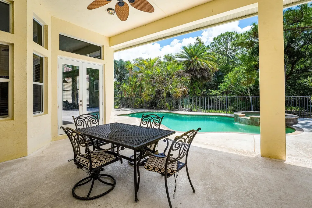 4956 200th Trail N Loxahatchee FL 33470