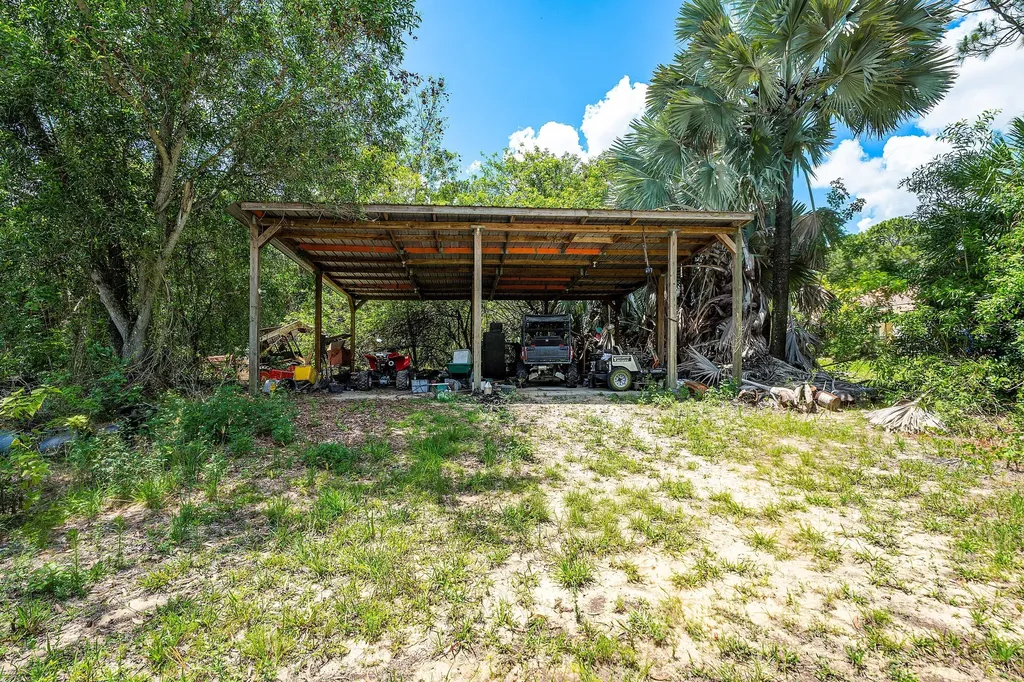 4956 200th Trail N Loxahatchee FL 33470