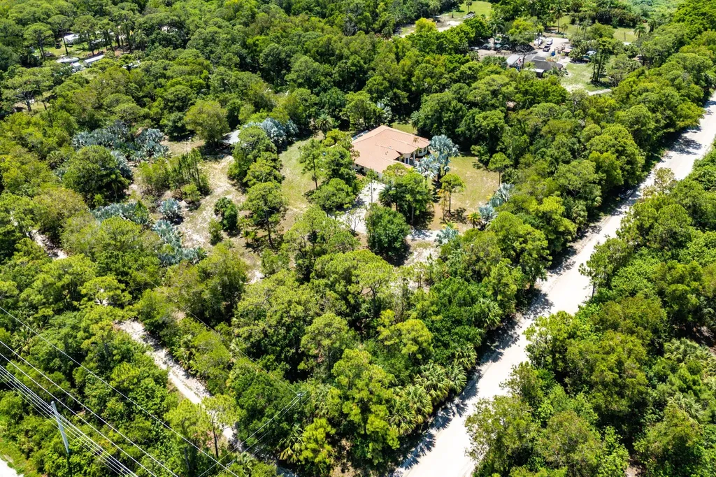 4956 200th Trail N Loxahatchee FL 33470