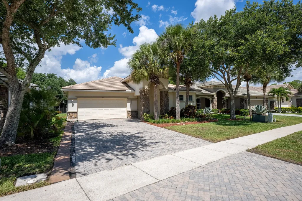 9357 Osprey Isle Boulevard West Palm Beach FL 33412