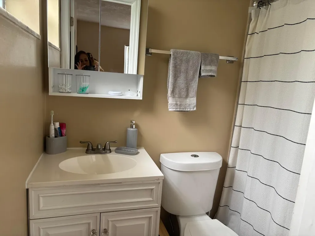 1064 Carolina Avenue Fort Lauderdale FL 33312