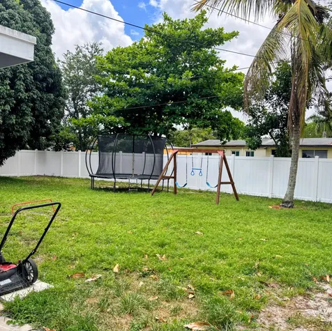 1064 Carolina Avenue Fort Lauderdale FL 33312