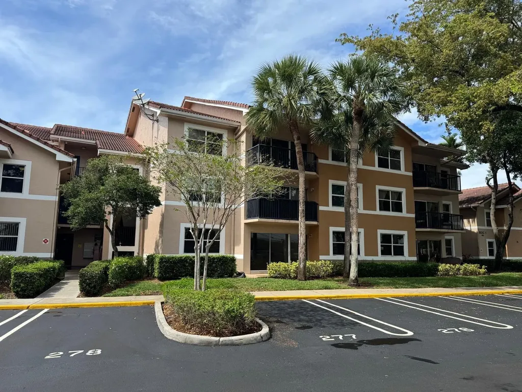 8955 Wiles Road Coral Springs FL 33067