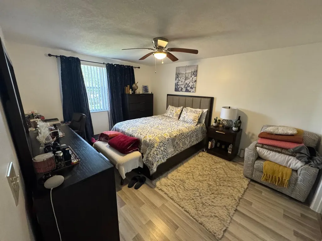 8955 Wiles Road Coral Springs FL 33067