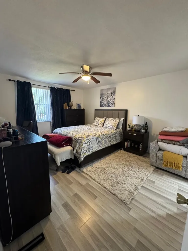 8955 Wiles Road Coral Springs FL 33067
