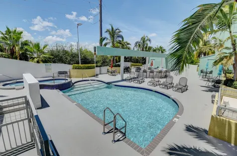 185 NE 4th Avenue Delray Beach FL 33483