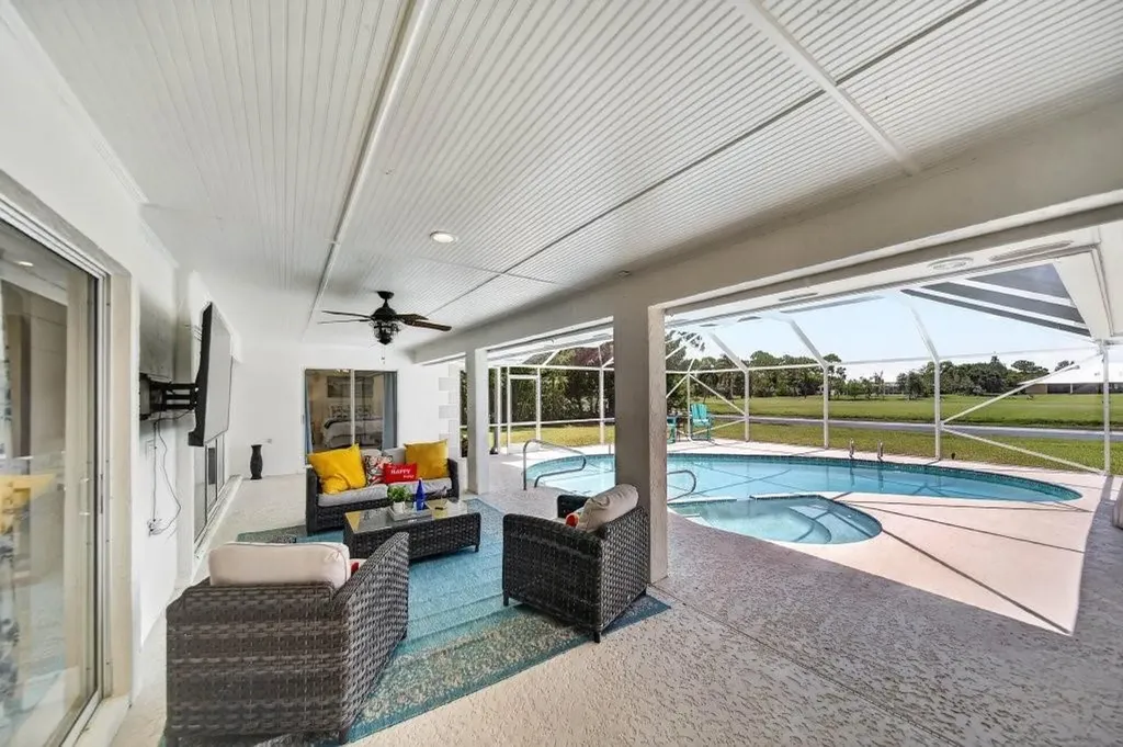 4735 SW Bimini Circle Circle S Palm City FL 34990