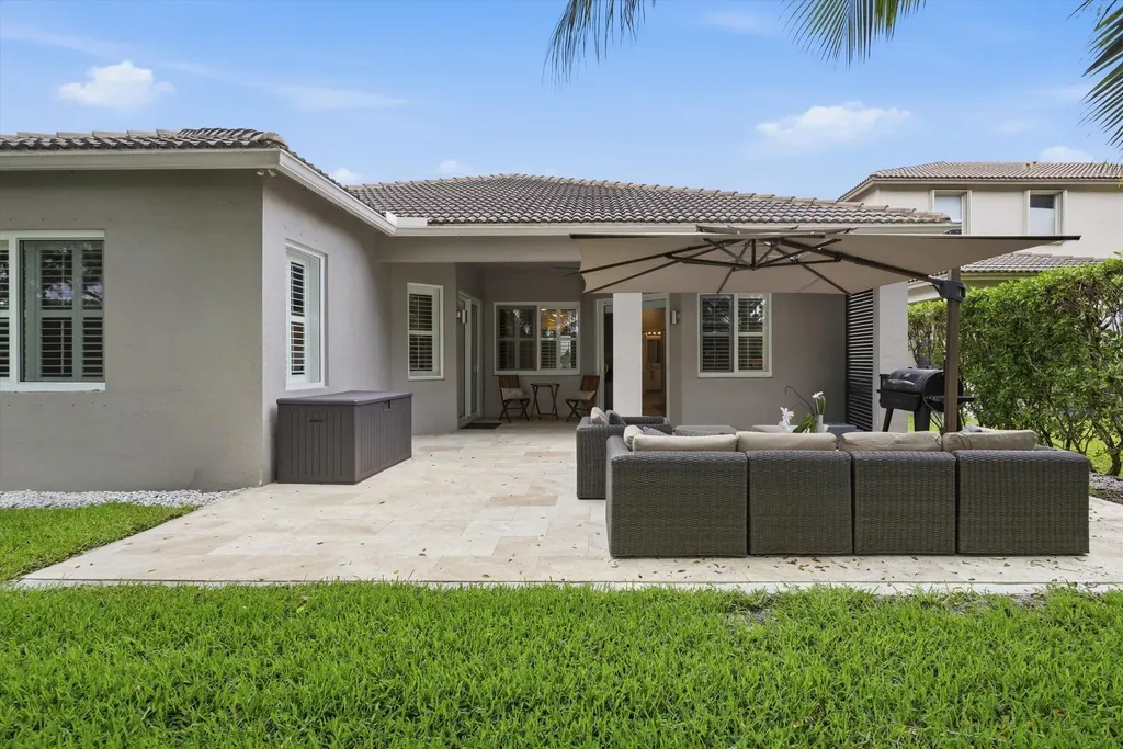 19518 S Whitewater Avenue Weston FL 33332