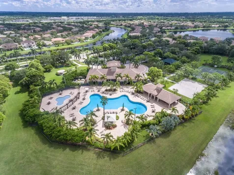 19518 S Whitewater Avenue Weston FL 33332