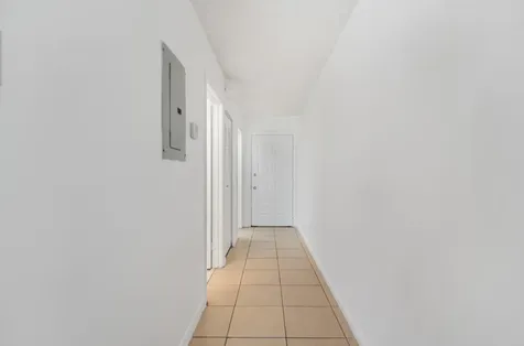 1400 SW 124th Terrace Pembroke Pines FL 33027