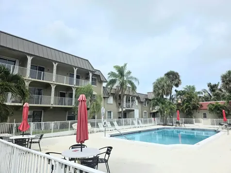 495 SE 8th Street Deerfield Beach FL 33441