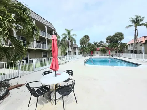 495 SE 8th Street Deerfield Beach FL 33441