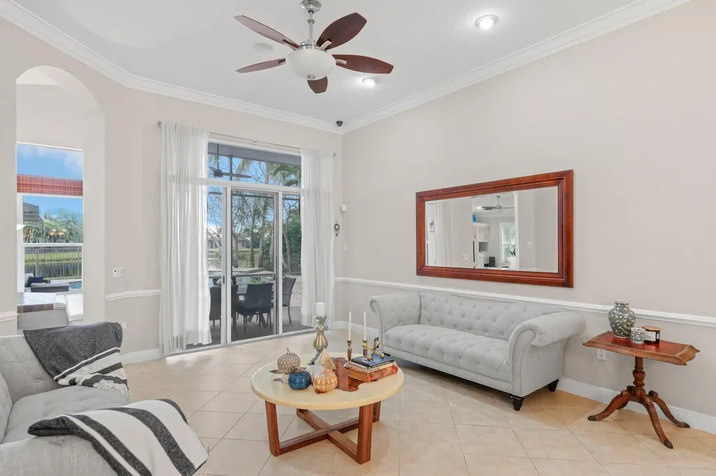 10812 Castle Oak Drive Boynton Beach FL 33473