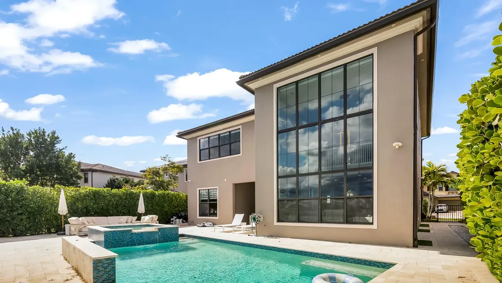 9040 W Watercrest Circle Circle W Parkland FL 33076