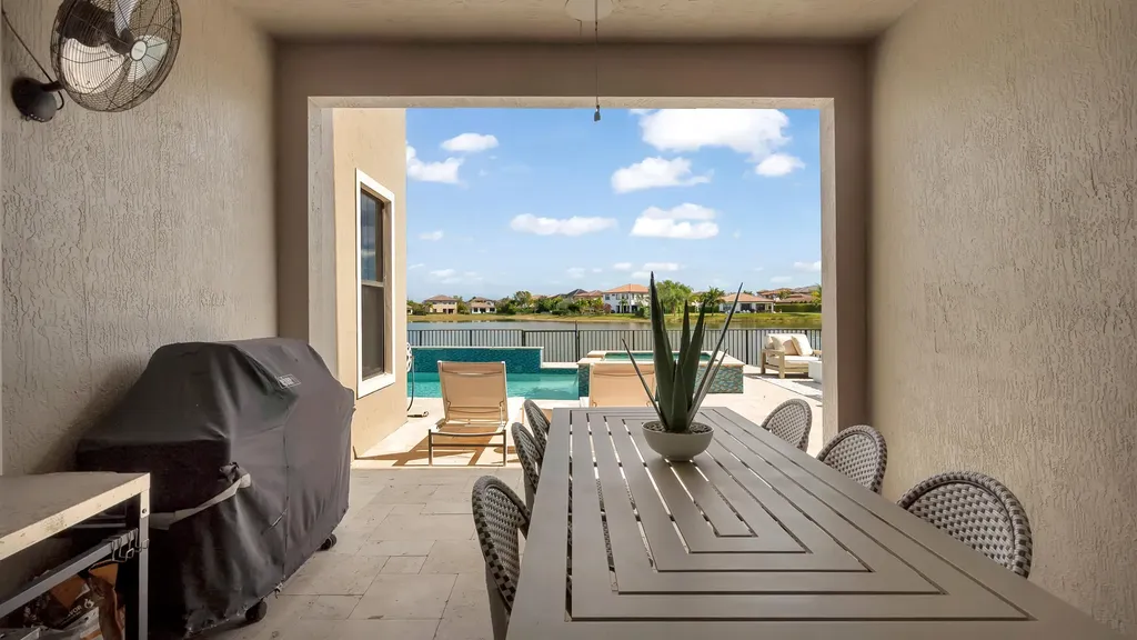 9040 W Watercrest Circle Circle W Parkland FL 33076