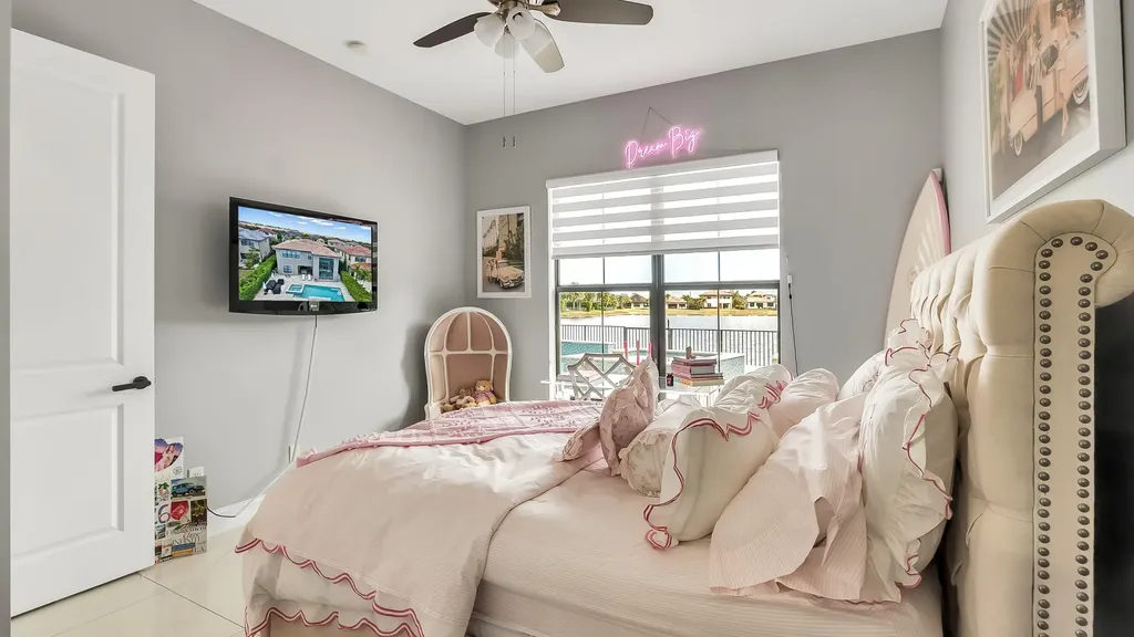 9040 W Watercrest Circle Circle W Parkland FL 33076