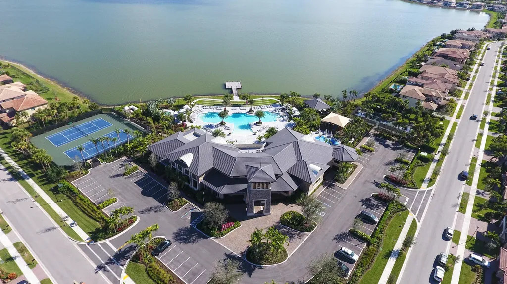 9040 W Watercrest Circle Circle W Parkland FL 33076