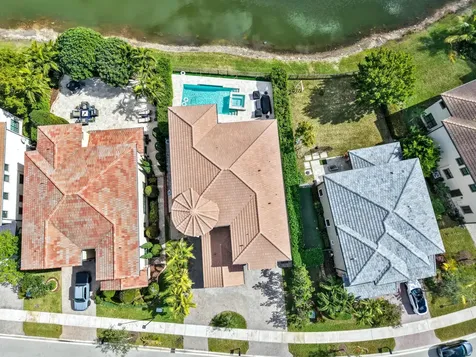 9040 W Watercrest Circle Circle W Parkland FL 33076