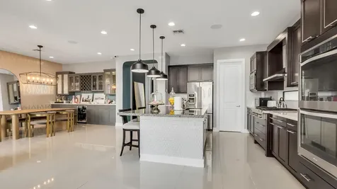 9040 W Watercrest Circle Circle W Parkland FL 33076