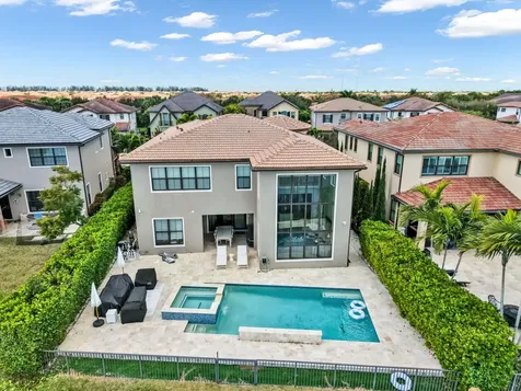 9040 W Watercrest Circle Circle W Parkland FL 33076