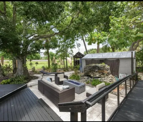 208 Avenue E Fort Pierce FL 34950