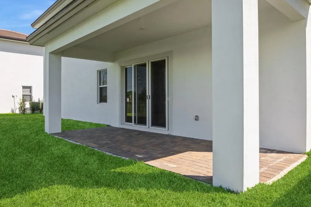 4385 SW 123rd Lane Davie FL 33330