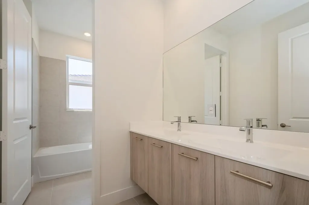 4385 SW 123rd Lane Davie FL 33330