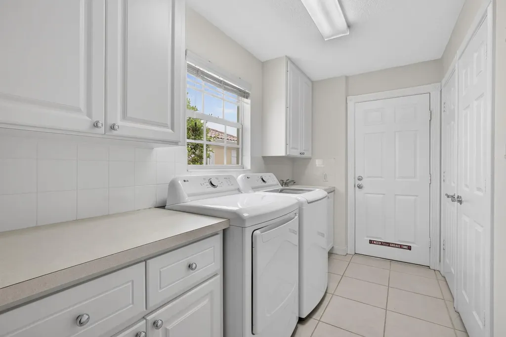 8154 Montserrat Place Wellington FL 33414