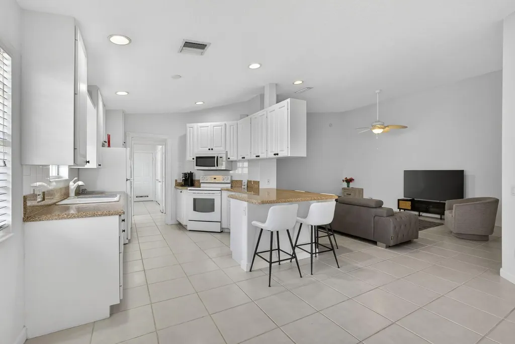 8154 Montserrat Place Wellington FL 33414