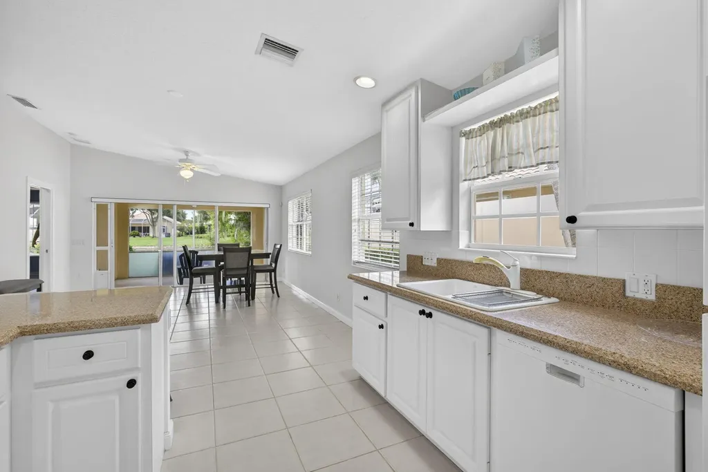 8154 Montserrat Place Wellington FL 33414