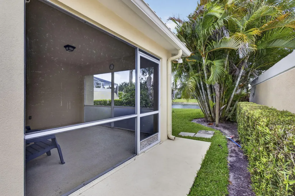 8154 Montserrat Place Wellington FL 33414