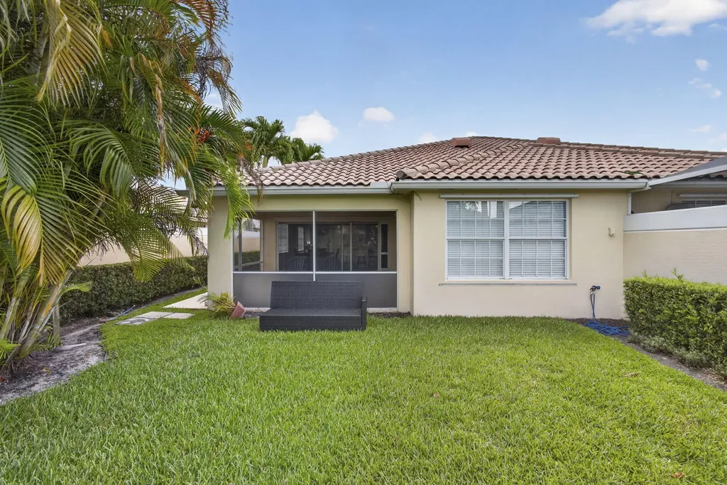 8154 Montserrat Place Wellington FL 33414