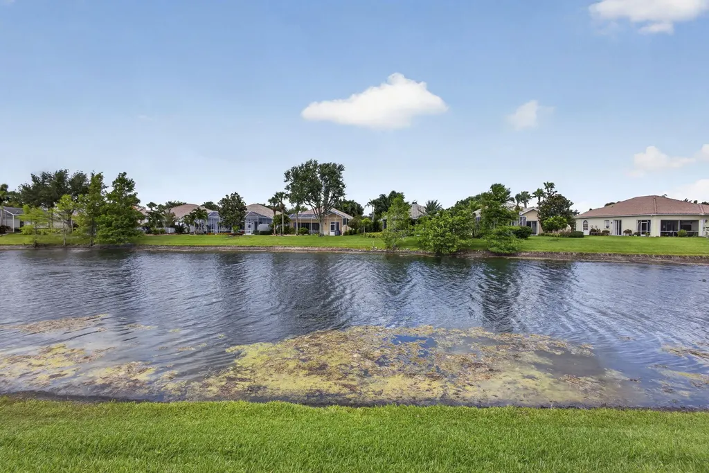 8154 Montserrat Place Wellington FL 33414