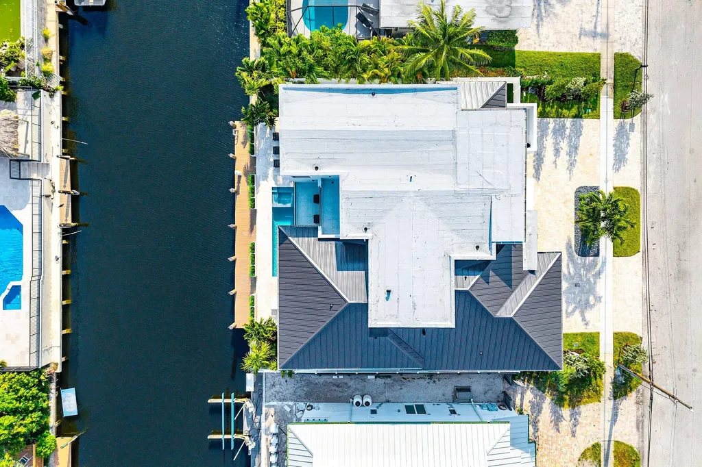 748 NE 72nd Street Boca Raton FL 33487
