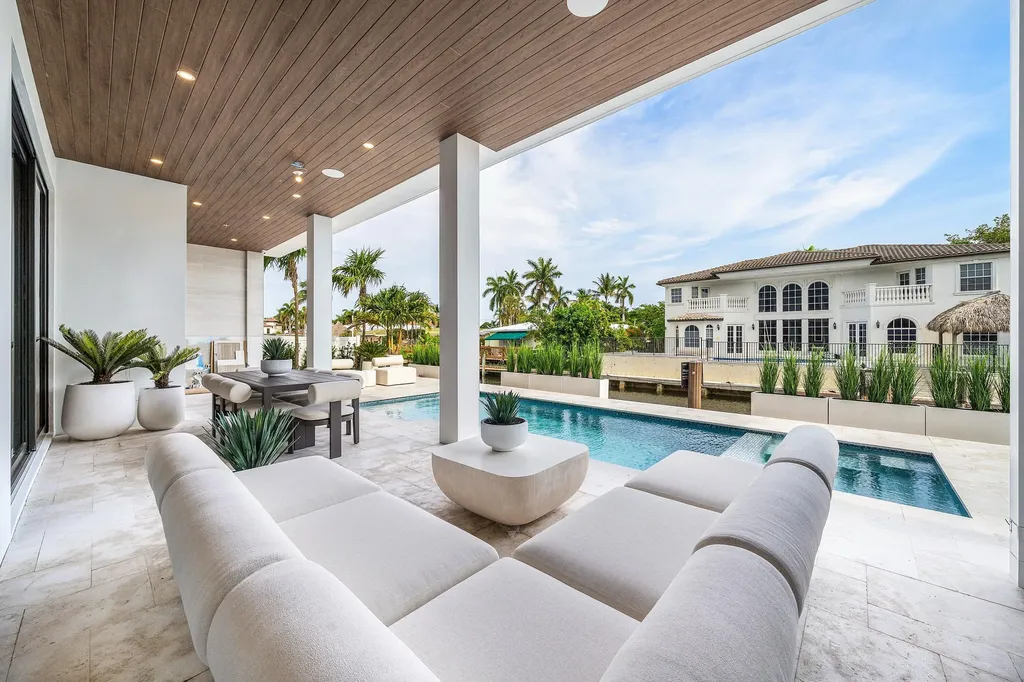 748 NE 72nd Street Boca Raton FL 33487
