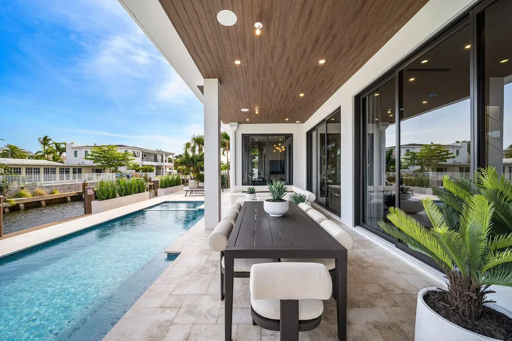 748 NE 72nd Street Boca Raton FL 33487