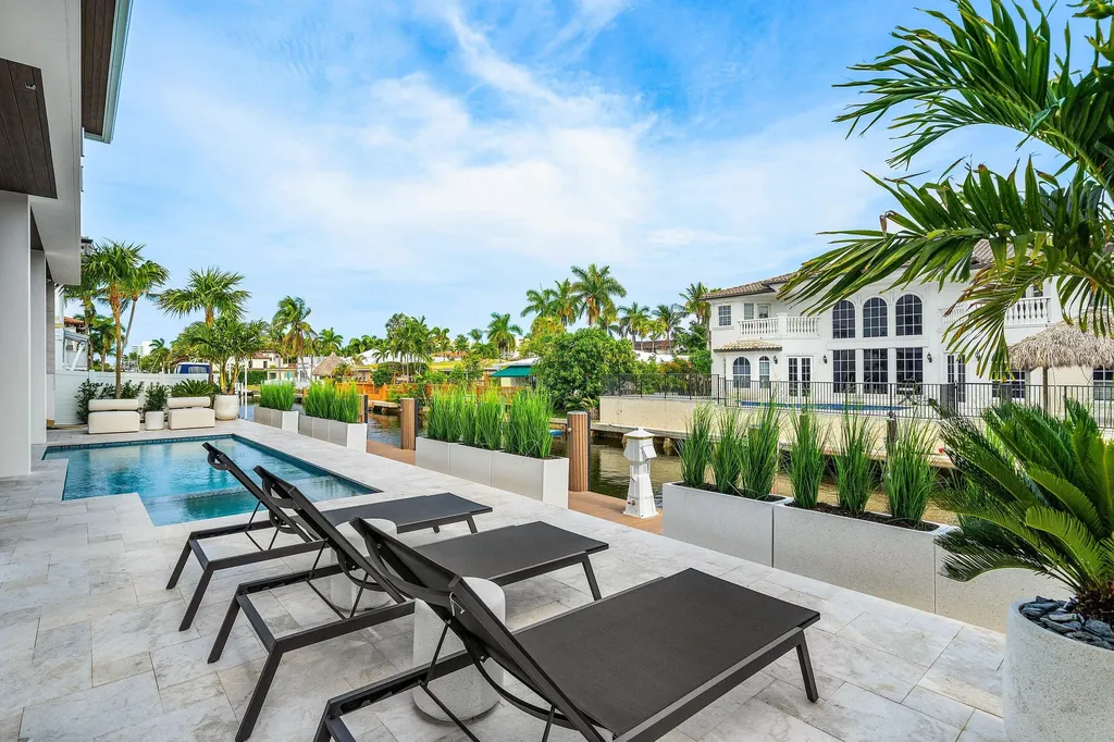 748 NE 72nd Street Boca Raton FL 33487