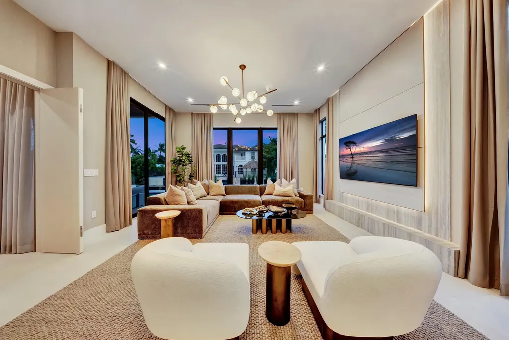 748 NE 72nd Street Boca Raton FL 33487