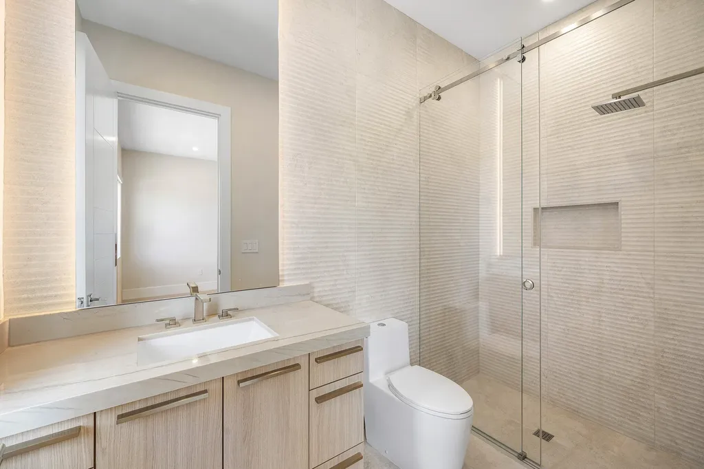 748 NE 72nd Street Boca Raton FL 33487