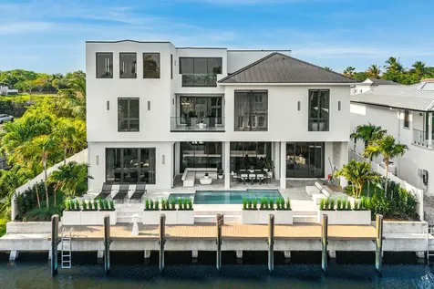 748 NE 72nd Street Boca Raton FL 33487