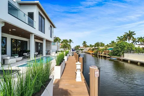 748 NE 72nd Street Boca Raton FL 33487
