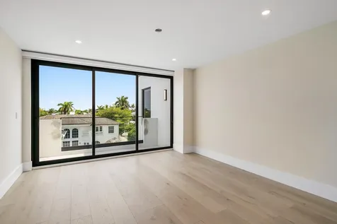 748 NE 72nd Street Boca Raton FL 33487