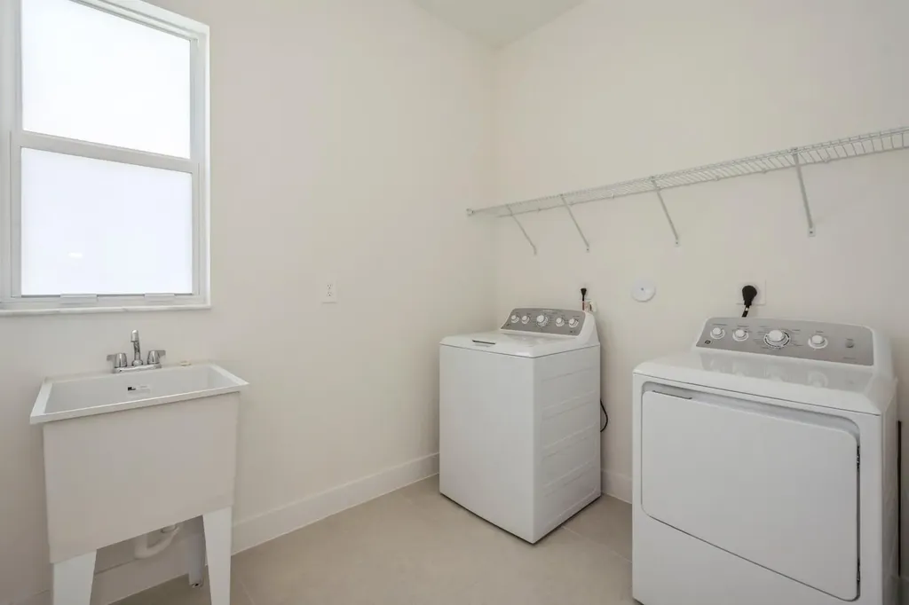 12290 SW 44th Court Davie FL 33330