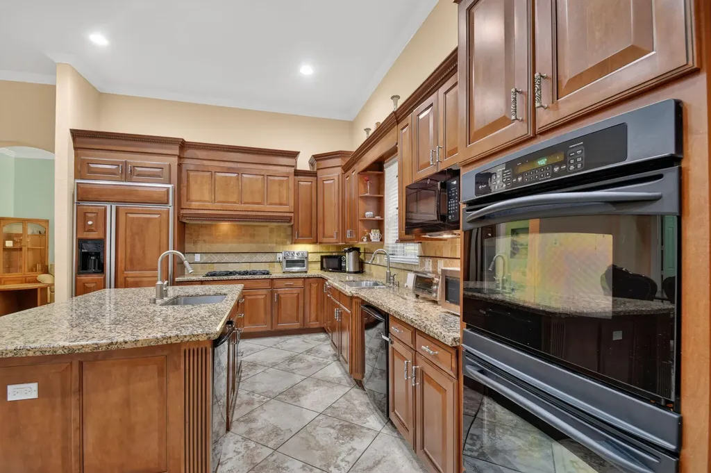 10247 Isle Wynd Court Boynton Beach FL 33437