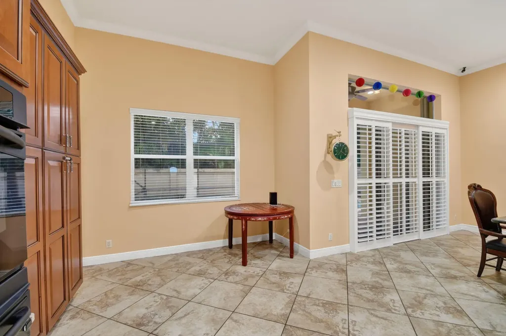 10247 Isle Wynd Court Boynton Beach FL 33437